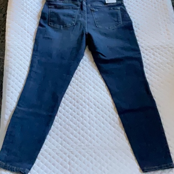 True Craft Jeans - Picture 3 of 6